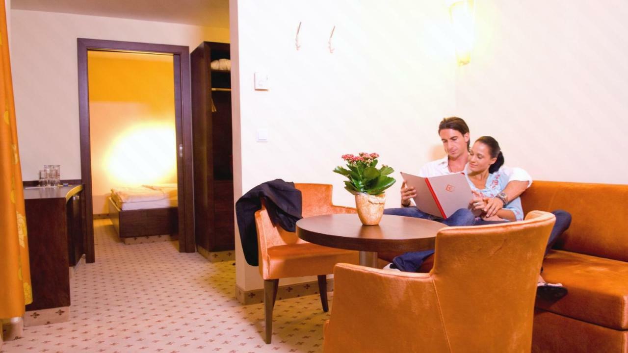 Hotel Oehlknechthof Горн Екстер'єр фото